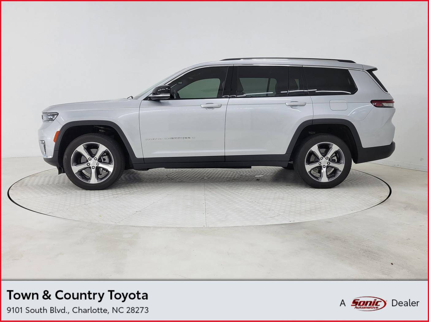 2023 Jeep Grand Cherokee Limited — SUV — 48,197 mi — Charlotte, NC