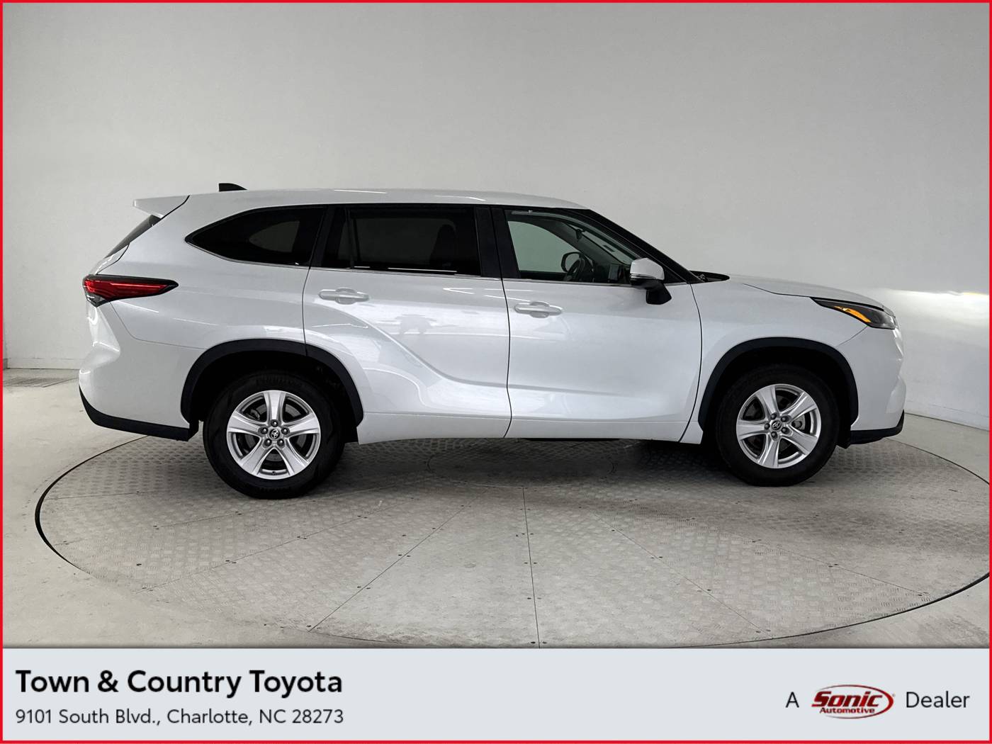 2023 Toyota Highlander LE — SUV — 54,563 mi — Charlotte, NC