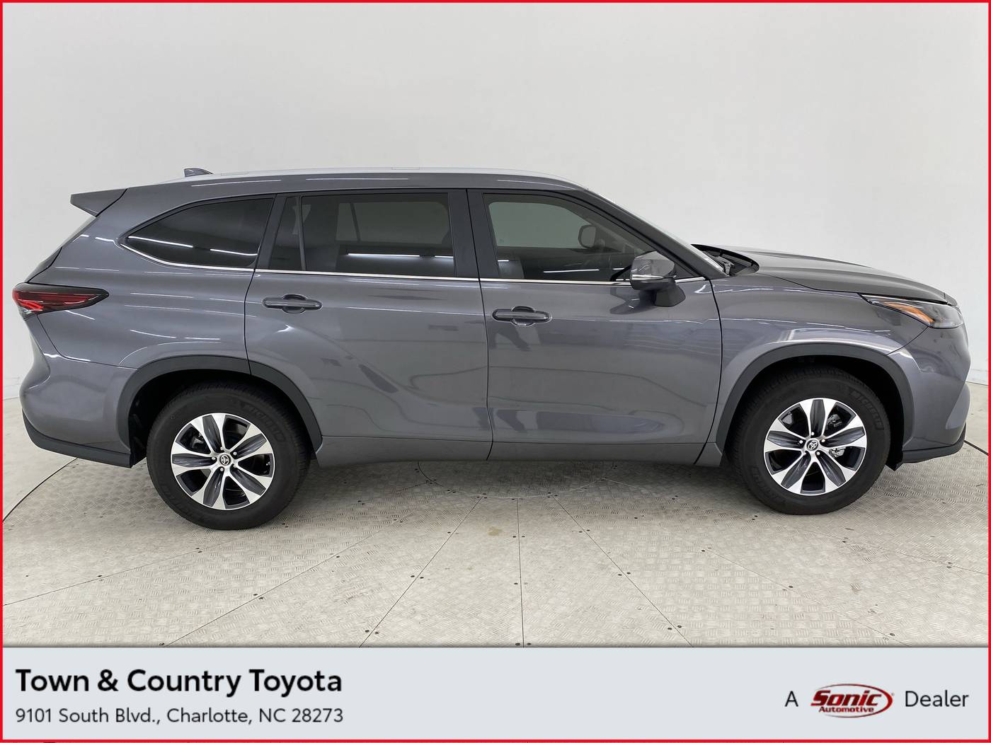 2024 Toyota Highlander XLE — SUV — 11,066 mi — Charlotte, NC
