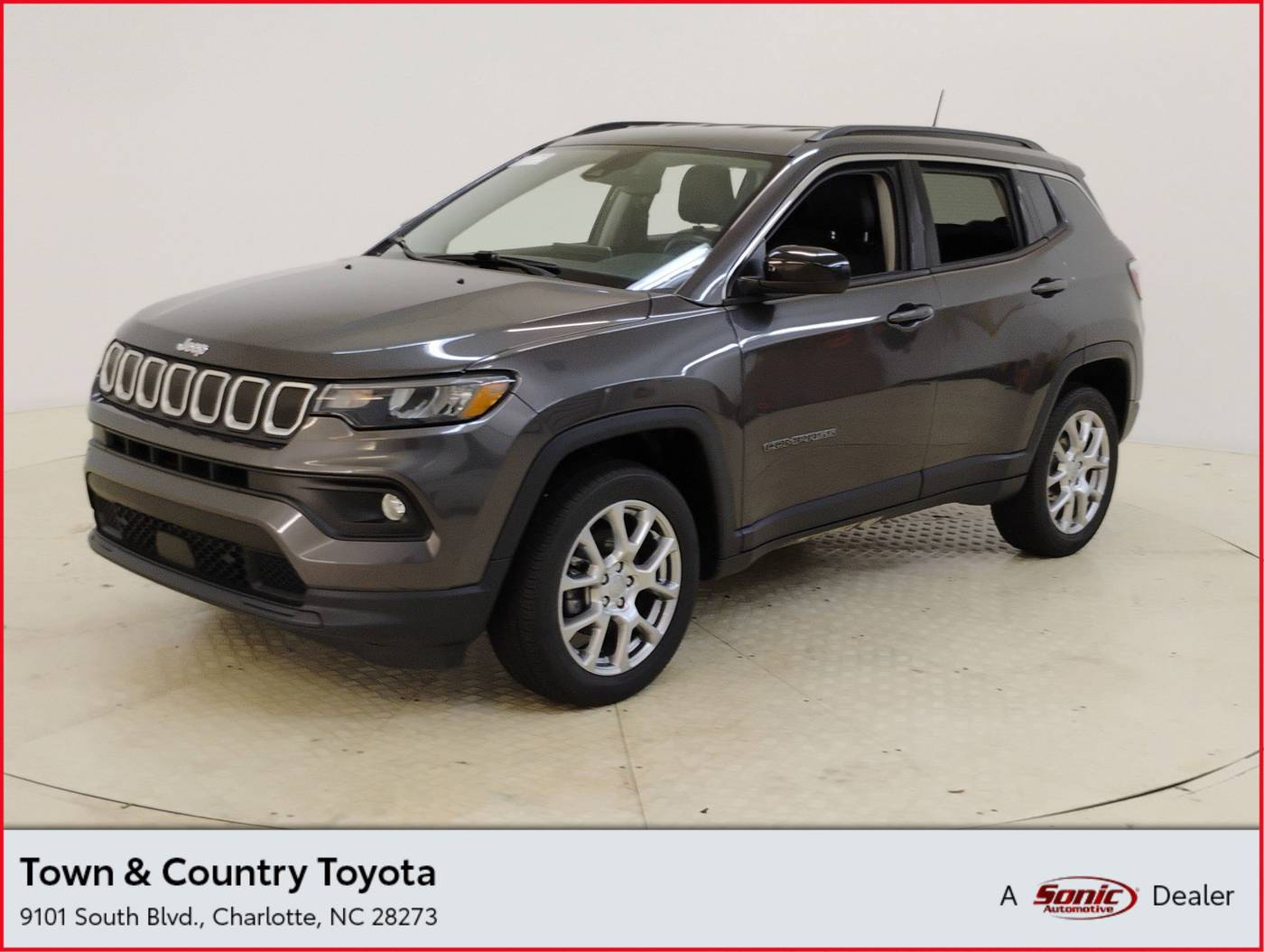 2022 Jeep Compass Latitude Lux — SUV — 30,390 mi — Charlotte, NC