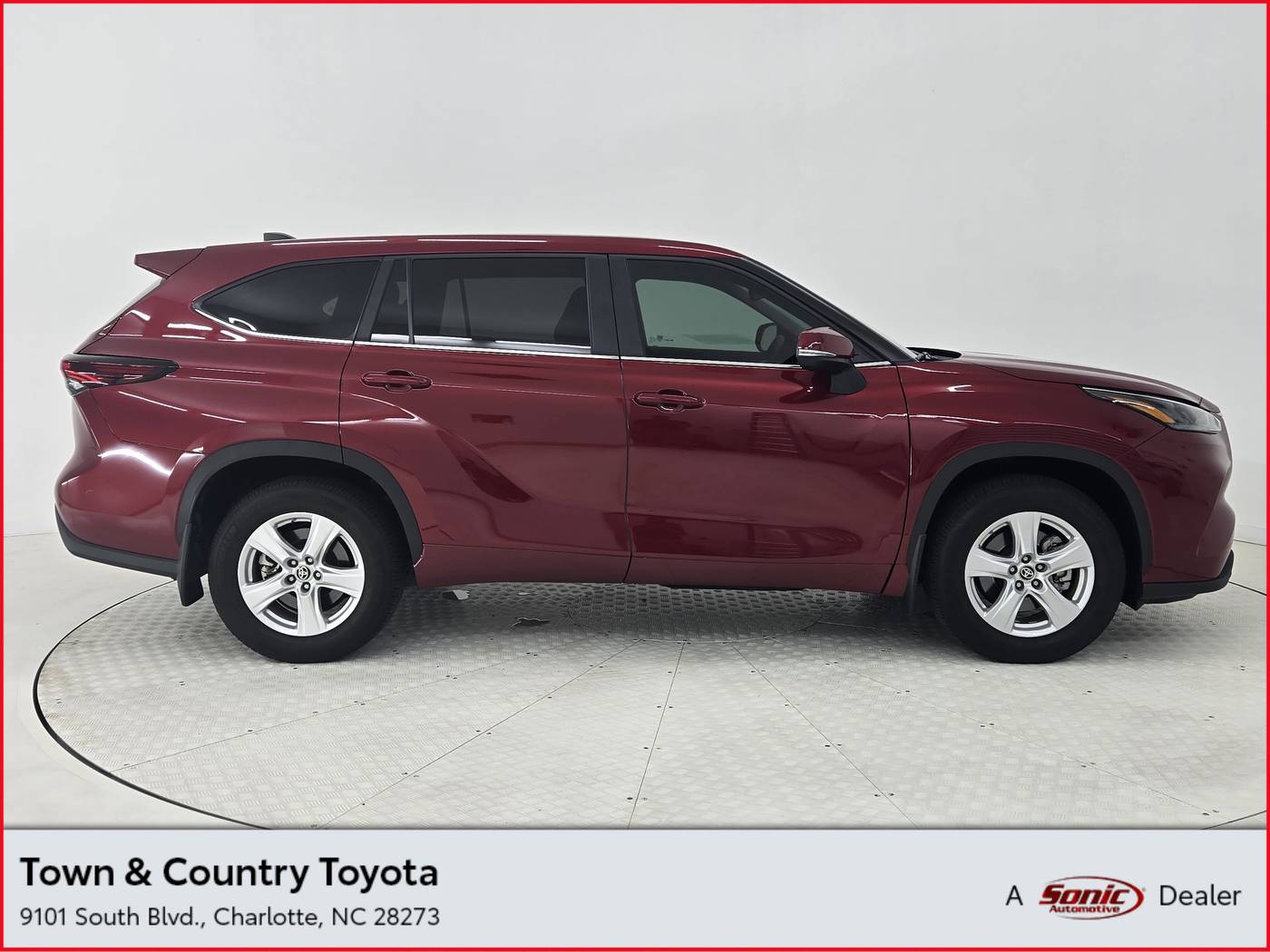 2024 Toyota Highlander LE — SUV — 37,175 mi — Charlotte, NC