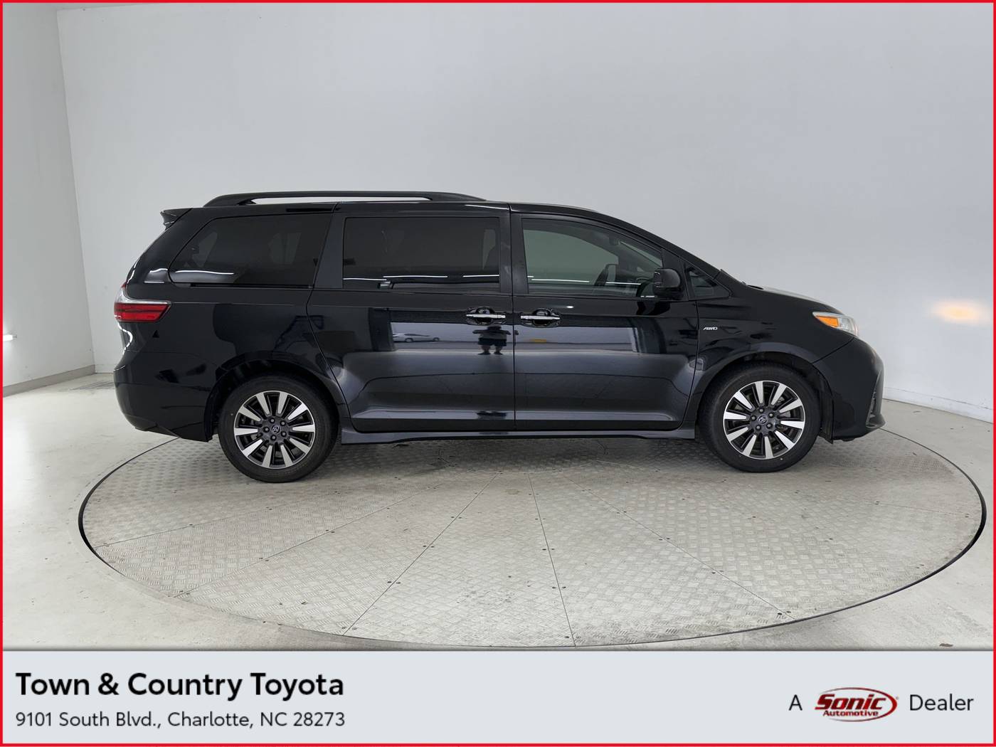 2020 Toyota Sienna XLE Premium — Minivan — 102,232 mi — Charlotte, NC
