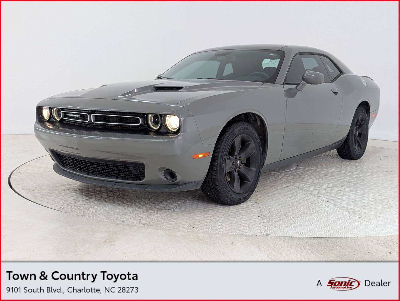 2018 Dodge Challenger SXT — Coupe — 115,764 mi — Charlotte, NC