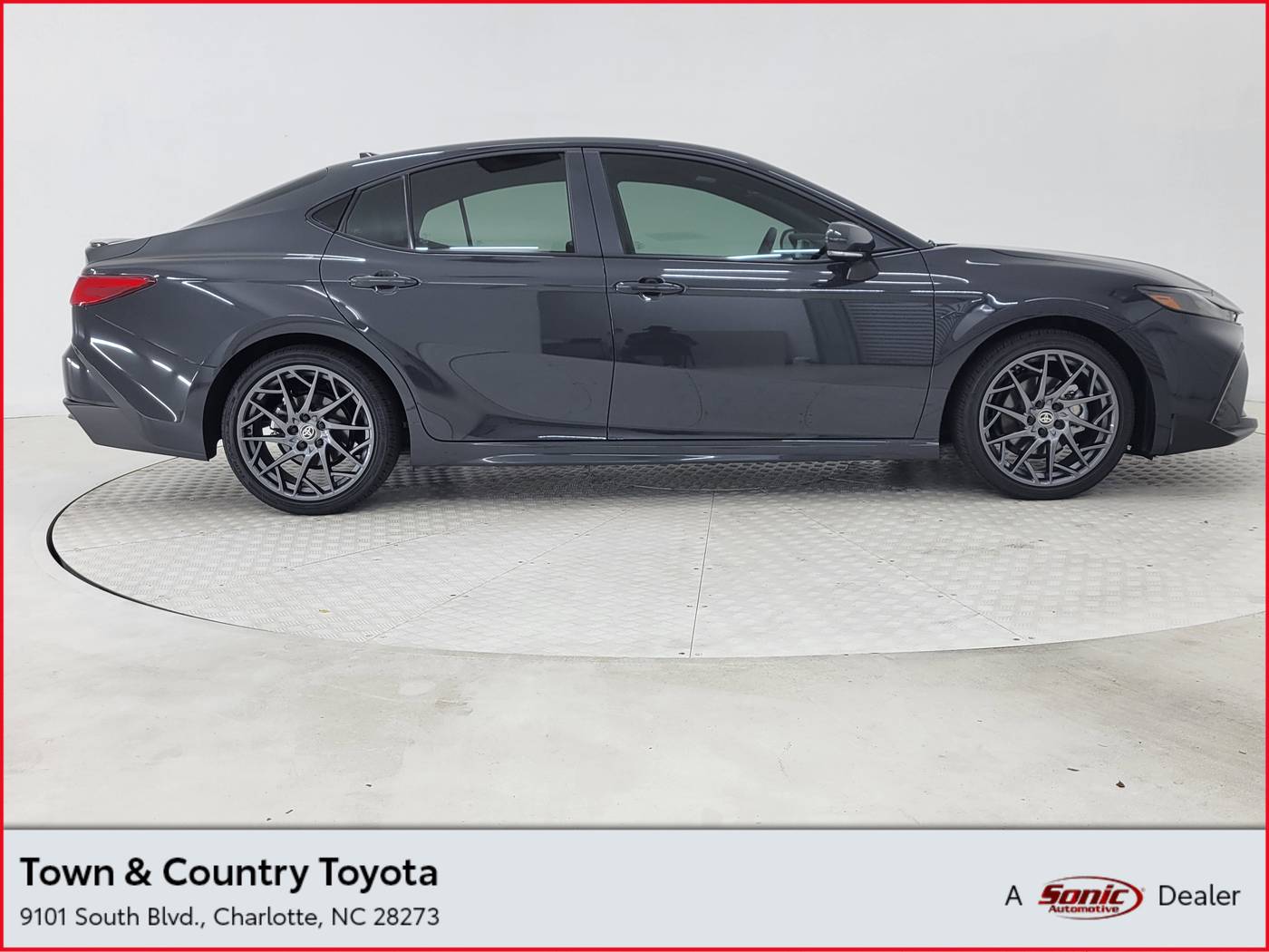 2025 Toyota Camry Hybrid SE — Sedan — 1,946 mi — Charlotte, NC