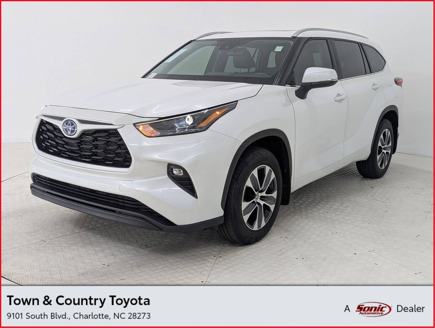 2024 Toyota Highlander Hybrid XLE — SUV — 16,752 mi — Charlotte, NC
