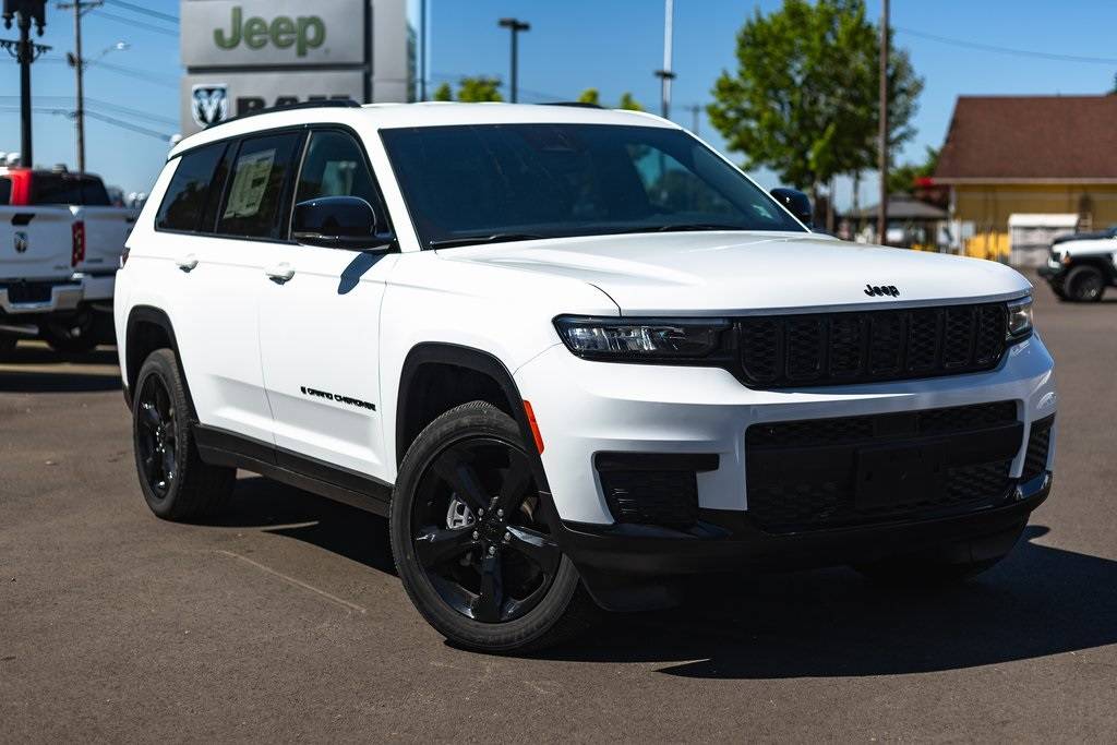 2023 Jeep Grand Cherokee Altitude — SUV — 116 mi — Newberg, OR
