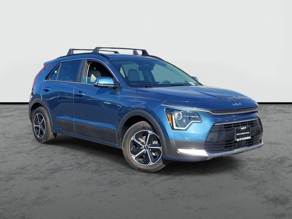 2025 Kia Niro Hybrid EX — SUV — 2,949 mi — Alhambra, CA
