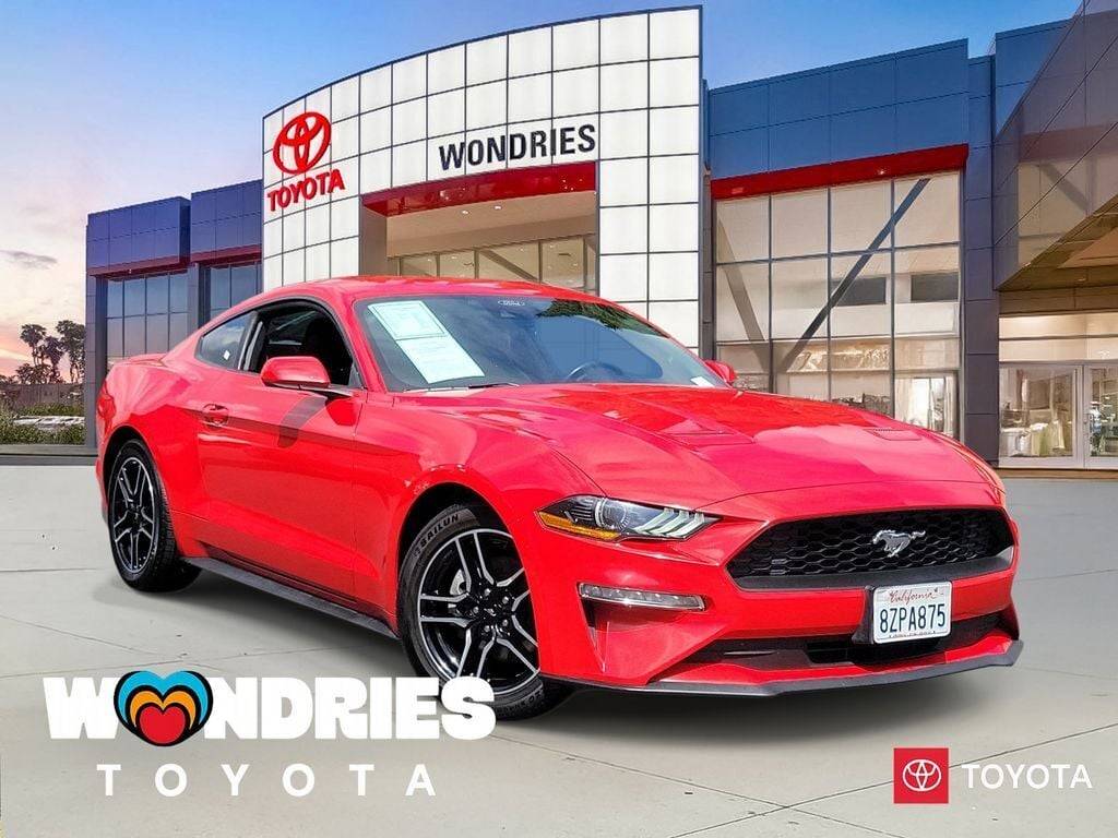 2022 Ford Mustang EcoBoost Premium