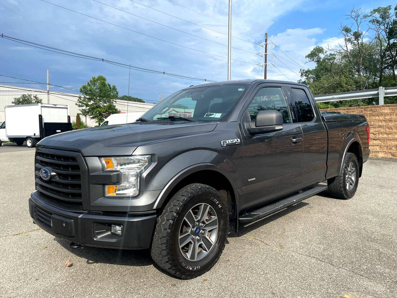 2016 Ford F-150 XLT — Pickup Truck — 101,800 mi — Cliffwood, NJ