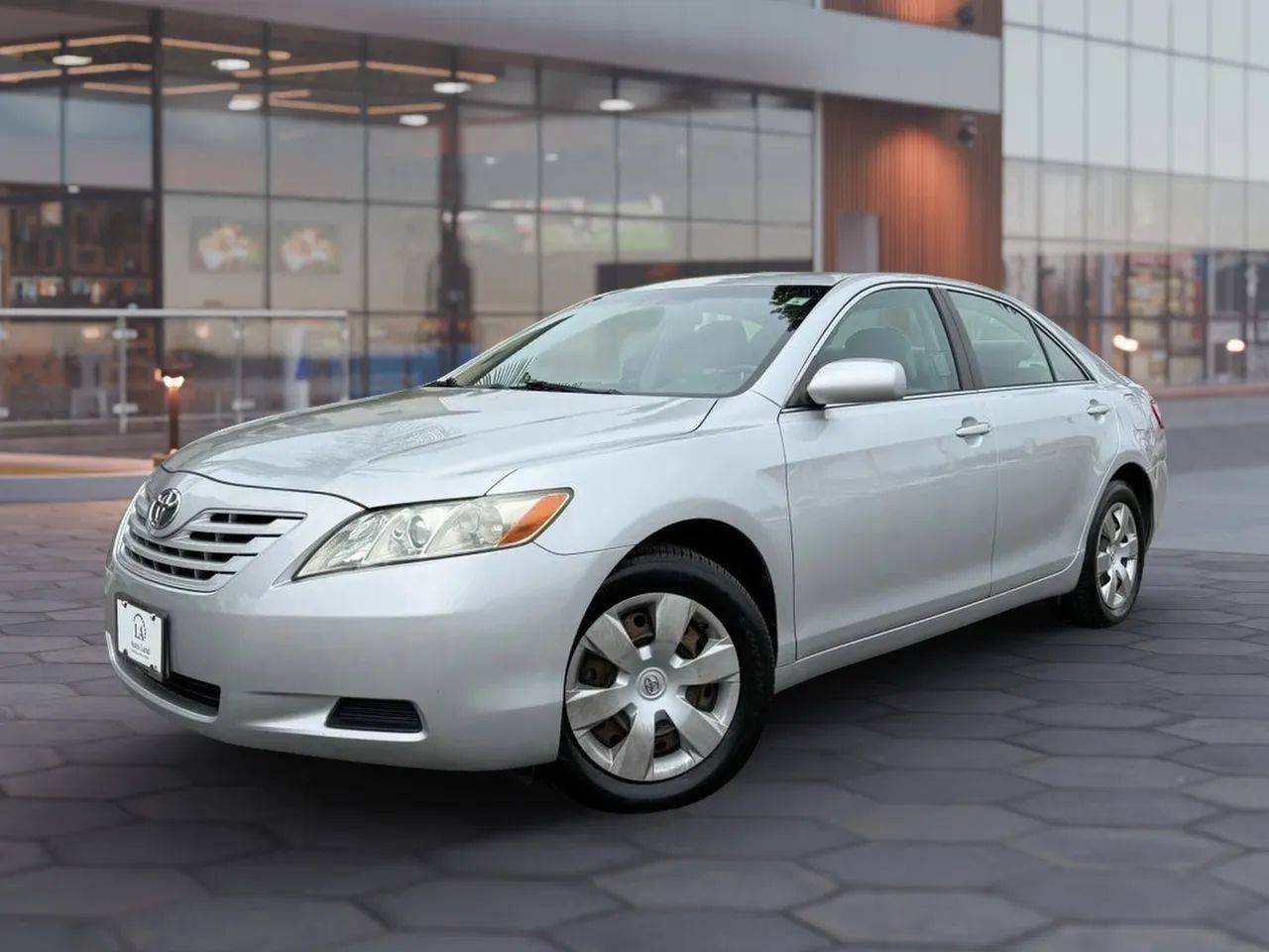 2008 Toyota Camry LE V6 — Sedan — 57,825 mi — Santa Ana, CA
