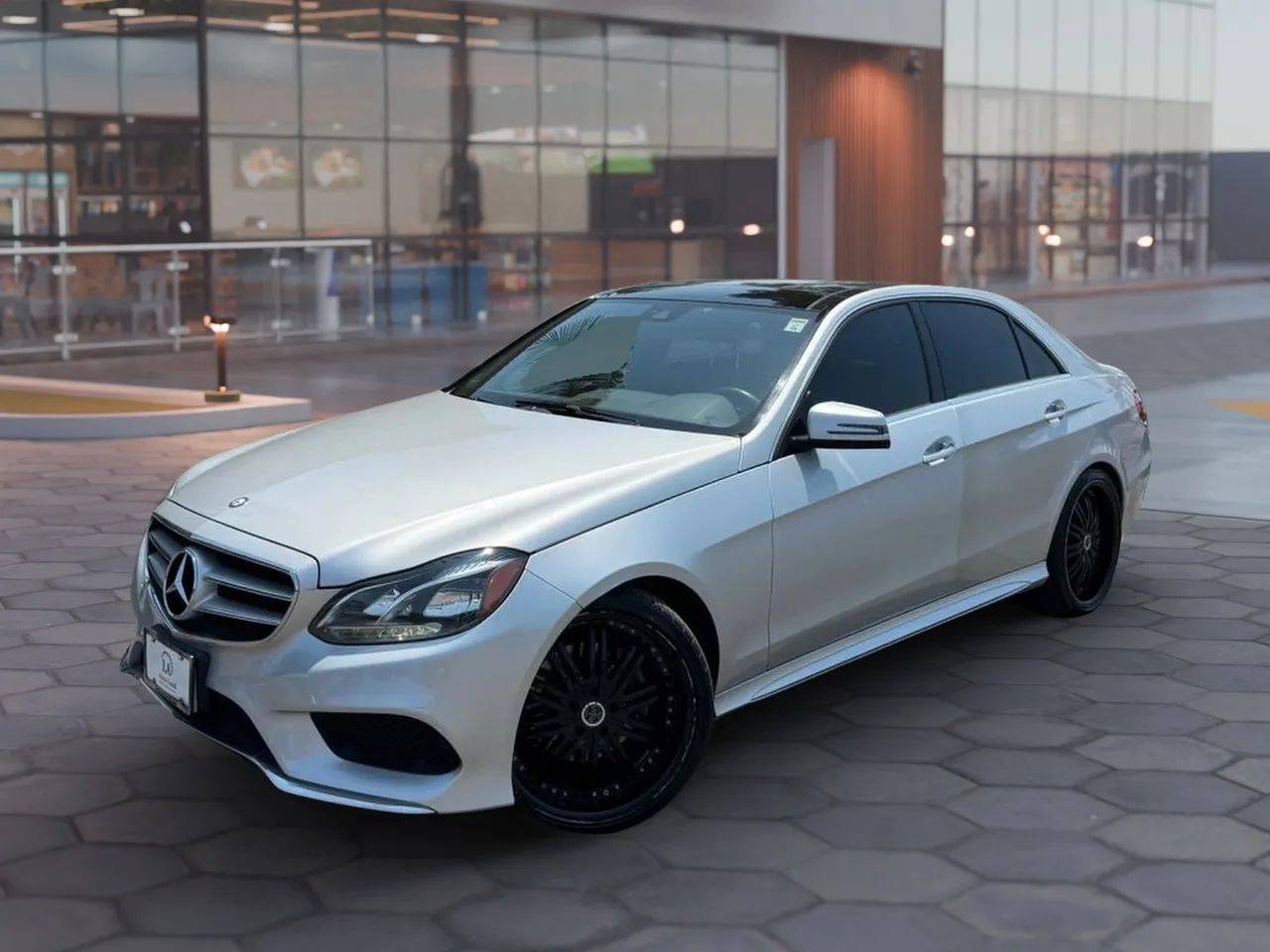 2014 Mercedes-Benz E-Class E 350 — Sedan — 97,625 mi — Santa Ana, CA