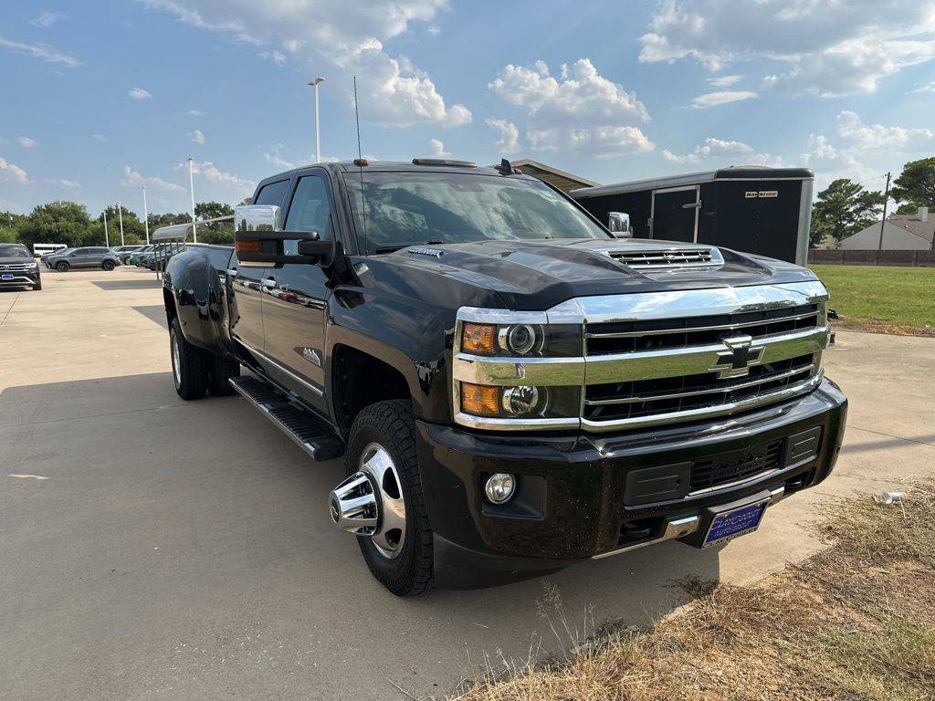 2018 Chevrolet Silverado 3500HD High Country — Pickup Truck — 133,602 mi — Lewisville, TX
