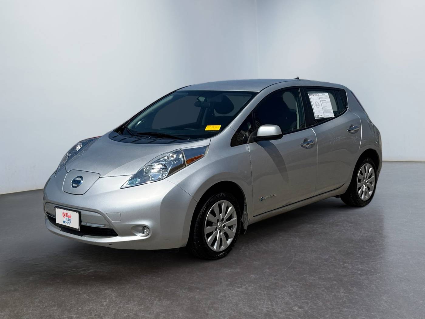 2016 Nissan LEAF SV — Hatchback — 27,787 mi — San Antonio, TX