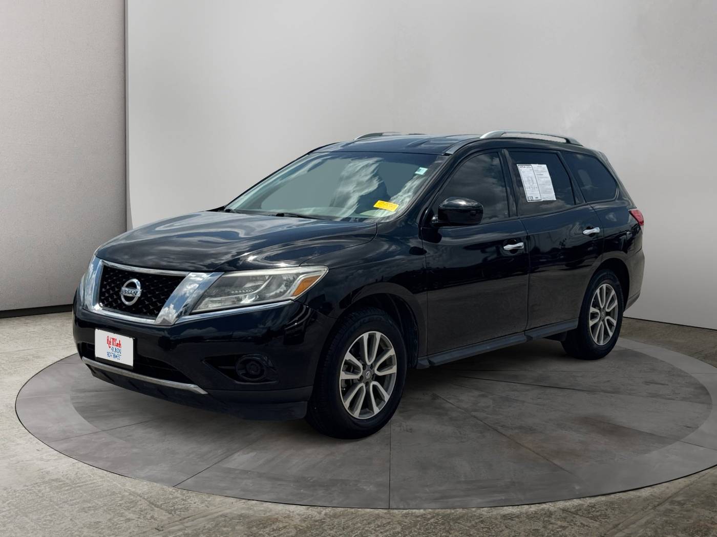 2014 Nissan Pathfinder SV — SUV — 131,081 mi — San Antonio, TX