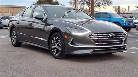 2023 Hyundai Sonata Hybrid Blue — Sedan — 14,036 mi — San Antonio, TX