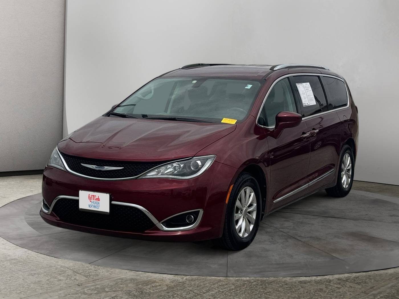 2019 Chrysler Pacifica Touring L — Minivan — 149,912 mi — San Antonio, TX