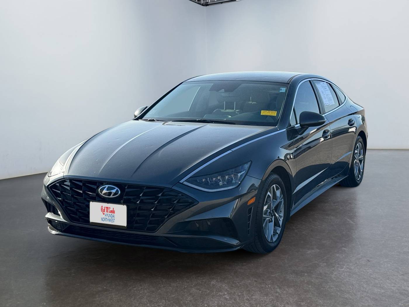 2023 Hyundai Sonata SEL — Sedan — 18,201 mi — San Antonio, TX
