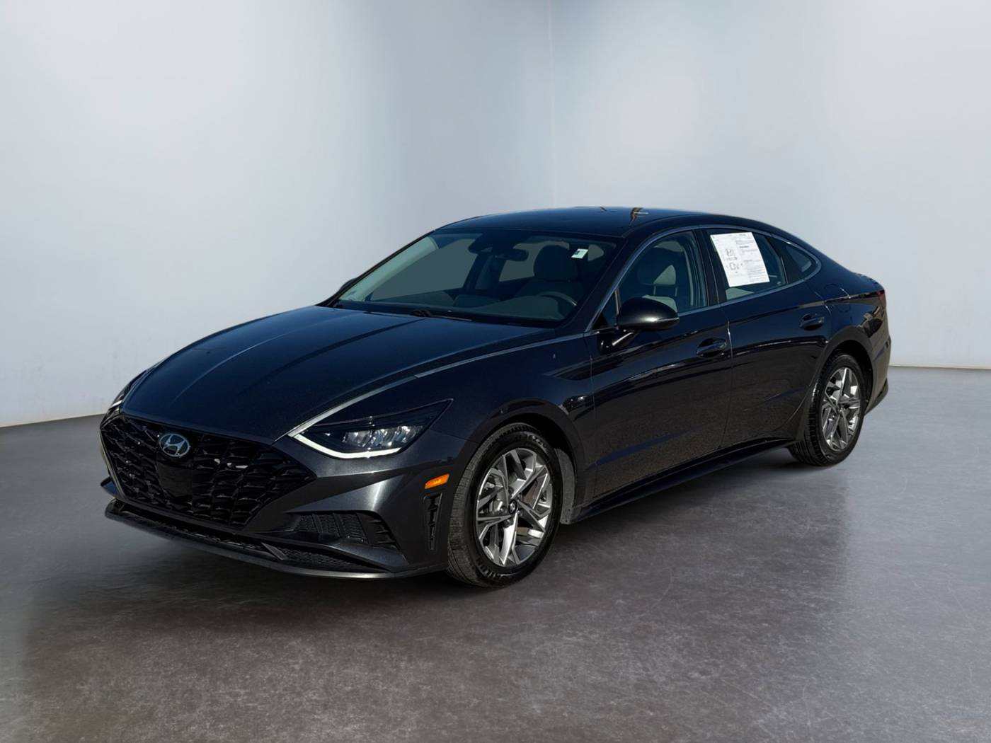 2020 Hyundai Sonata SEL — Sedan — 82,192 mi — San Antonio, TX