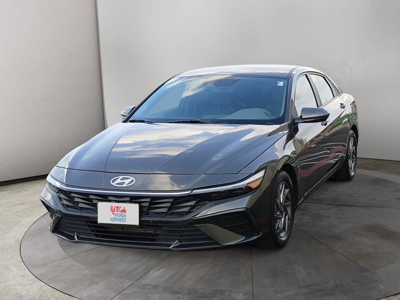 2024 Hyundai Elantra SEL — Sedan — 23,622 mi — San Antonio, TX