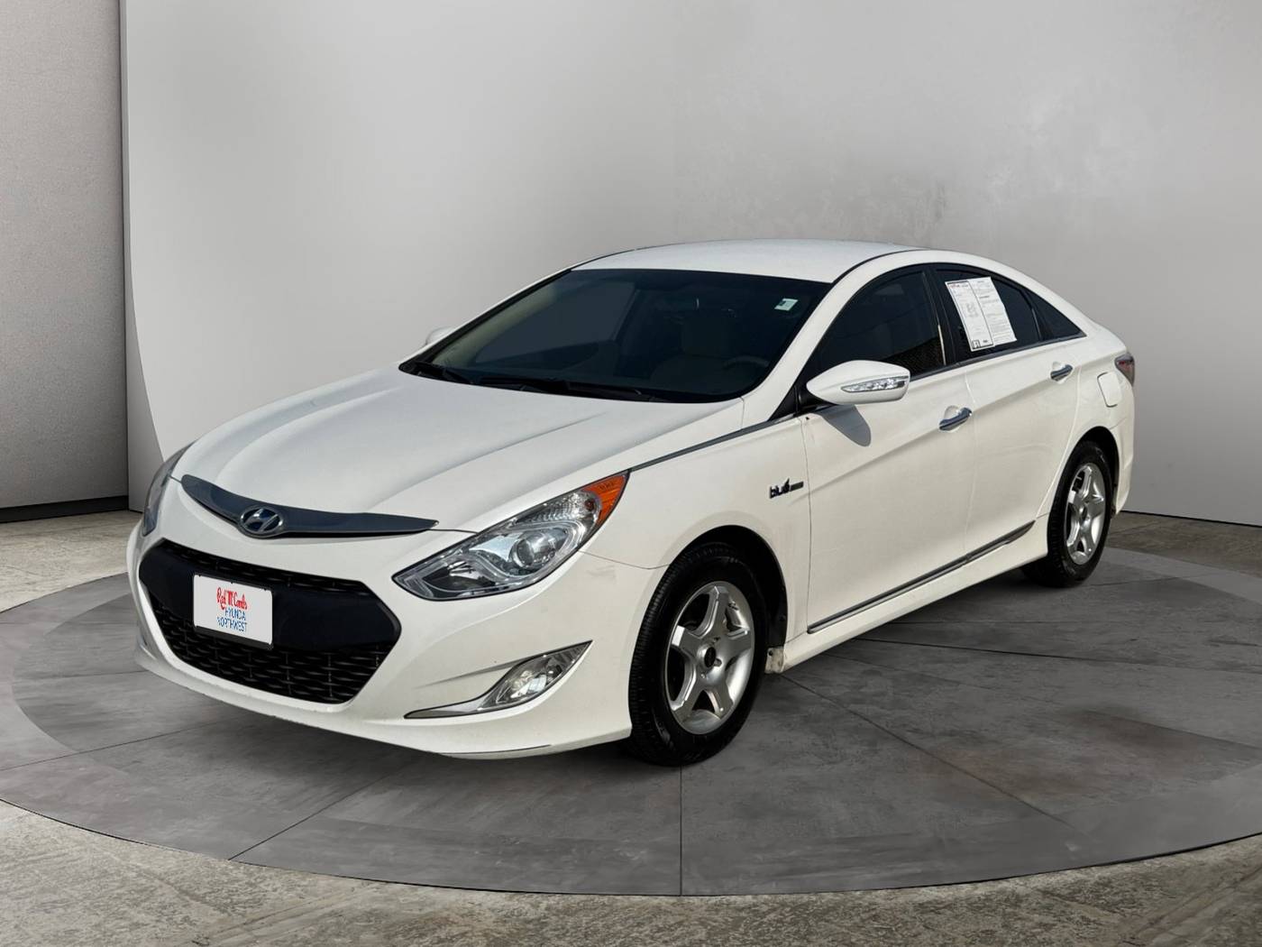 2015 Hyundai Sonata Hybrid Base — Sedan — 51,345 mi — San Antonio, TX