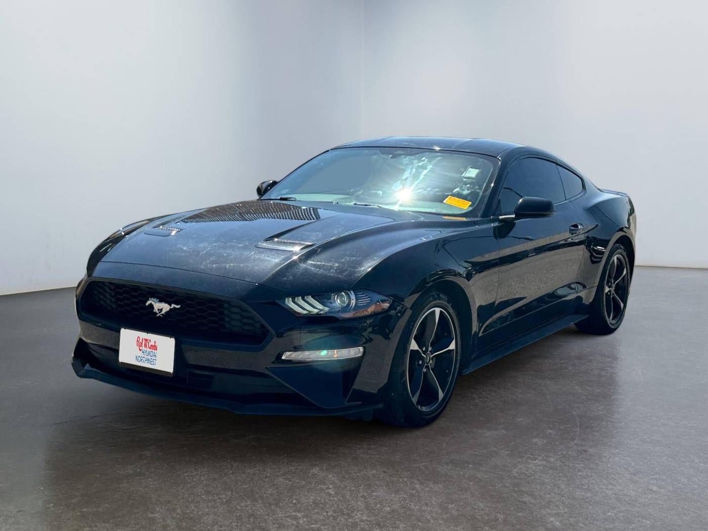 2018 Ford Mustang EcoBoost — Coupe — 31,336 mi — San Antonio, TX