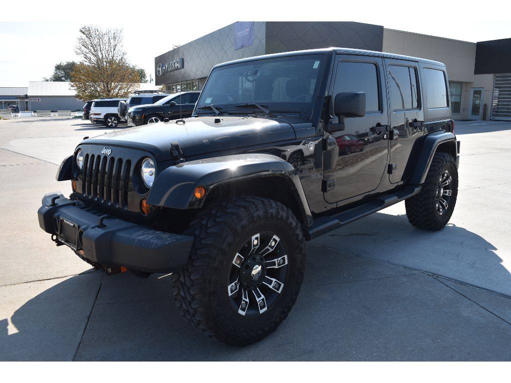 2013 Jeep Wrangler Sahara — SUV — 57,961 mi — Manhattan, KS