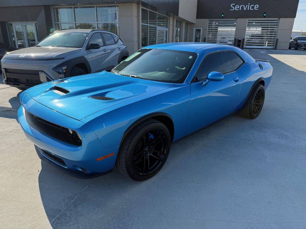 2016 Dodge Challenger R/T — Coupe — 74,724 mi — Manhattan, KS