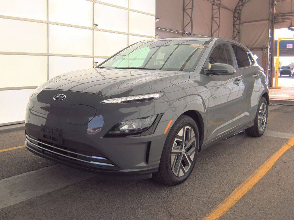 2023 Hyundai Kona Electric SE — SUV — 24,521 mi — Manhattan, KS