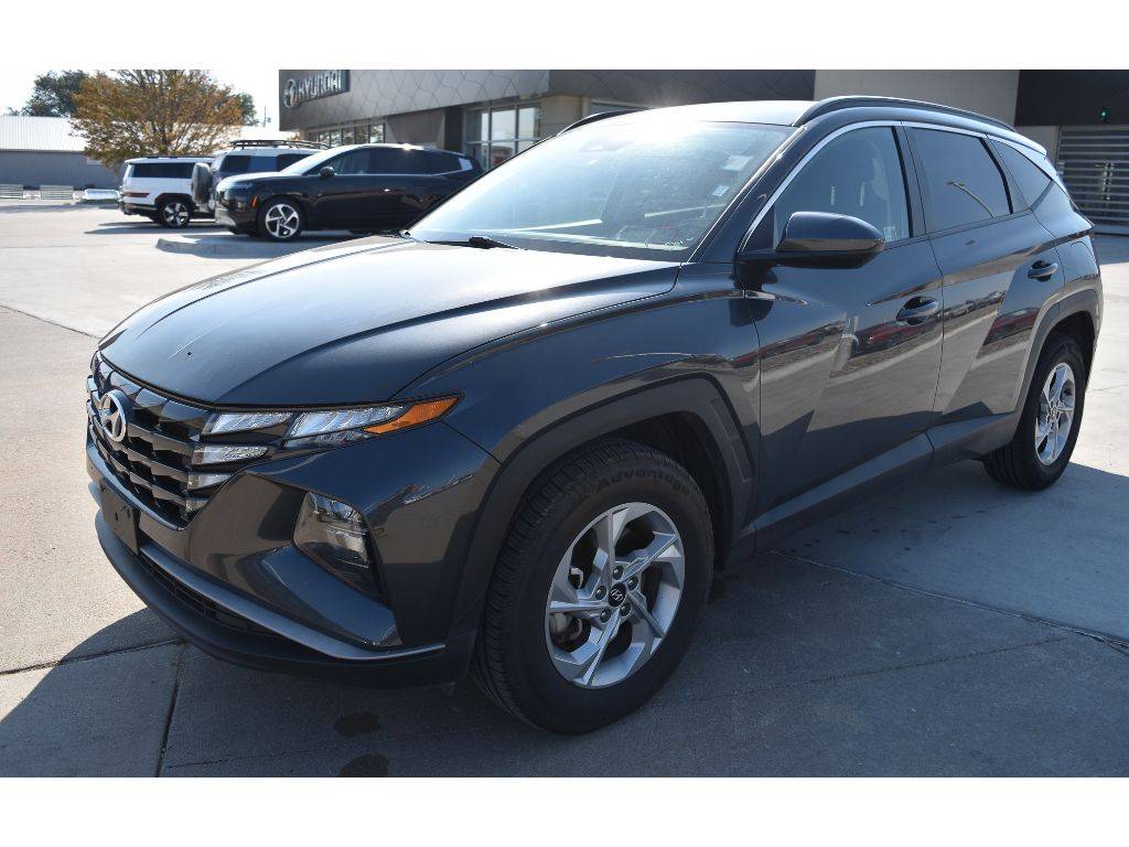 2024 Hyundai Tucson SEL — SUV — 49,513 mi — Manhattan, KS
