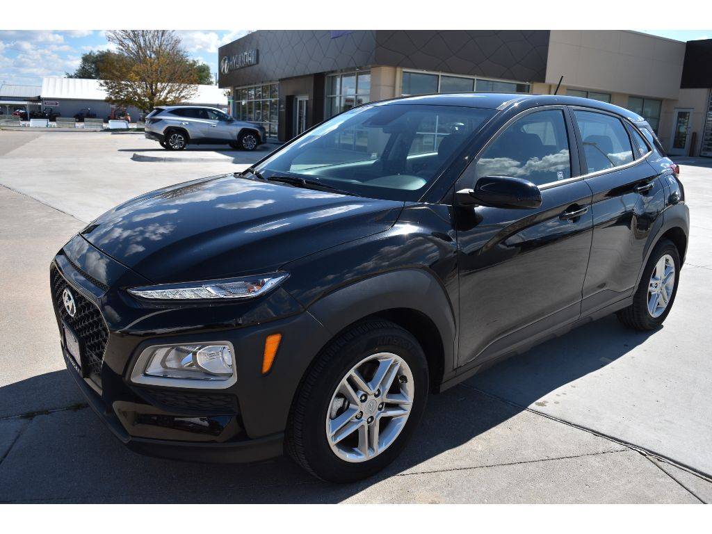 2021 Hyundai Kona SE — SUV — 5,920 mi — Manhattan, KS