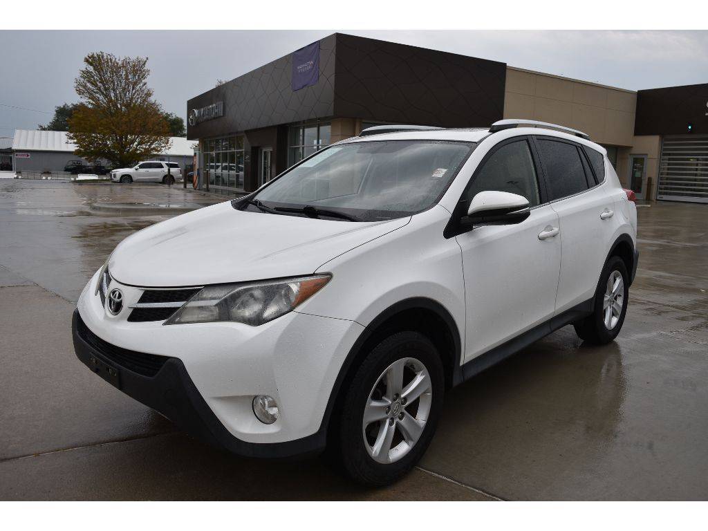 2013 Toyota RAV4 XLE — SUV — 62,092 mi — Manhattan, KS