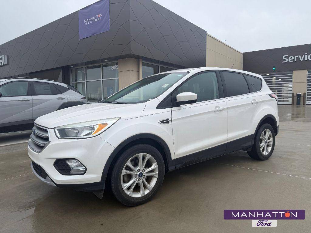 2017 Ford Escape SE — SUV — 66,857 mi — Manhattan, KS