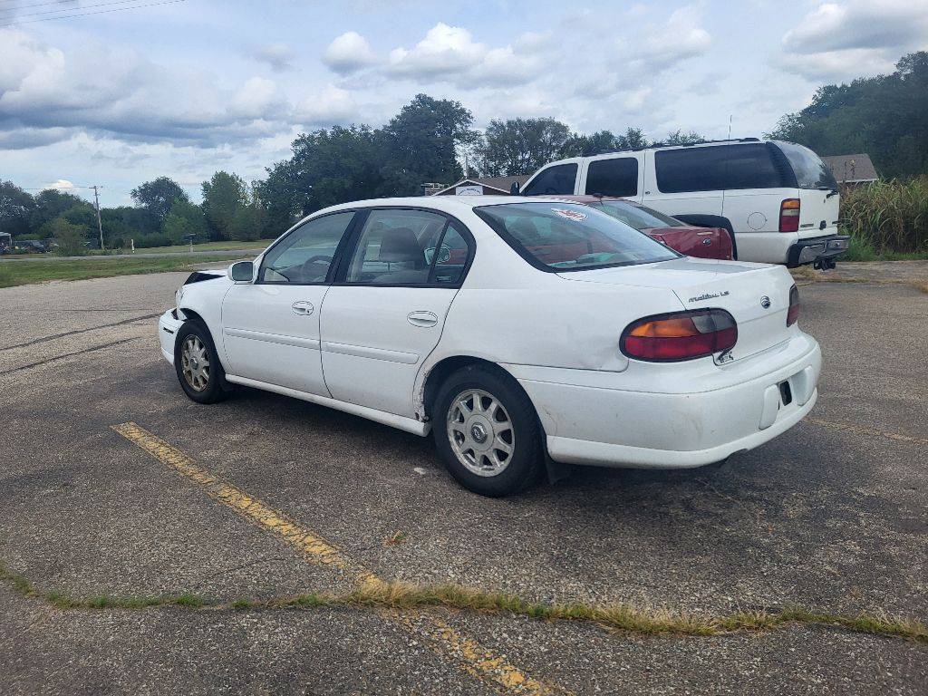 1999 Chevrolet Malibu LS — Sedan — 202,949 mi — Manhattan, KS