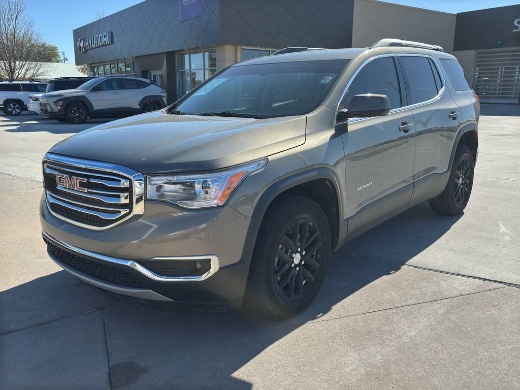 2019 GMC Acadia SLT — SUV — 98,713 mi — Manhattan, KS