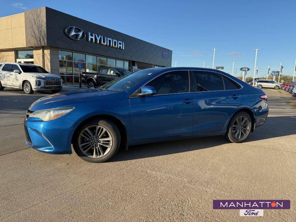2017 Toyota Camry LE — Sedan — 100,765 mi — Manhattan, KS