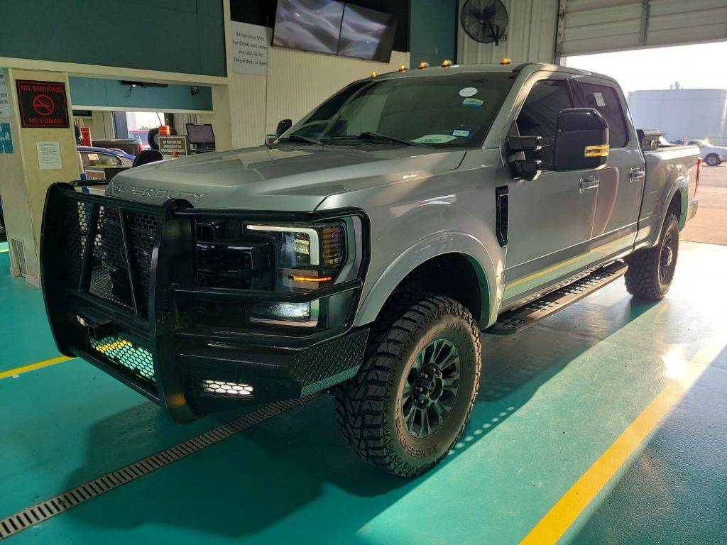 2020 Ford Super Duty F-250 Lariat — Pickup Truck — 94,368 mi — Manhattan, KS