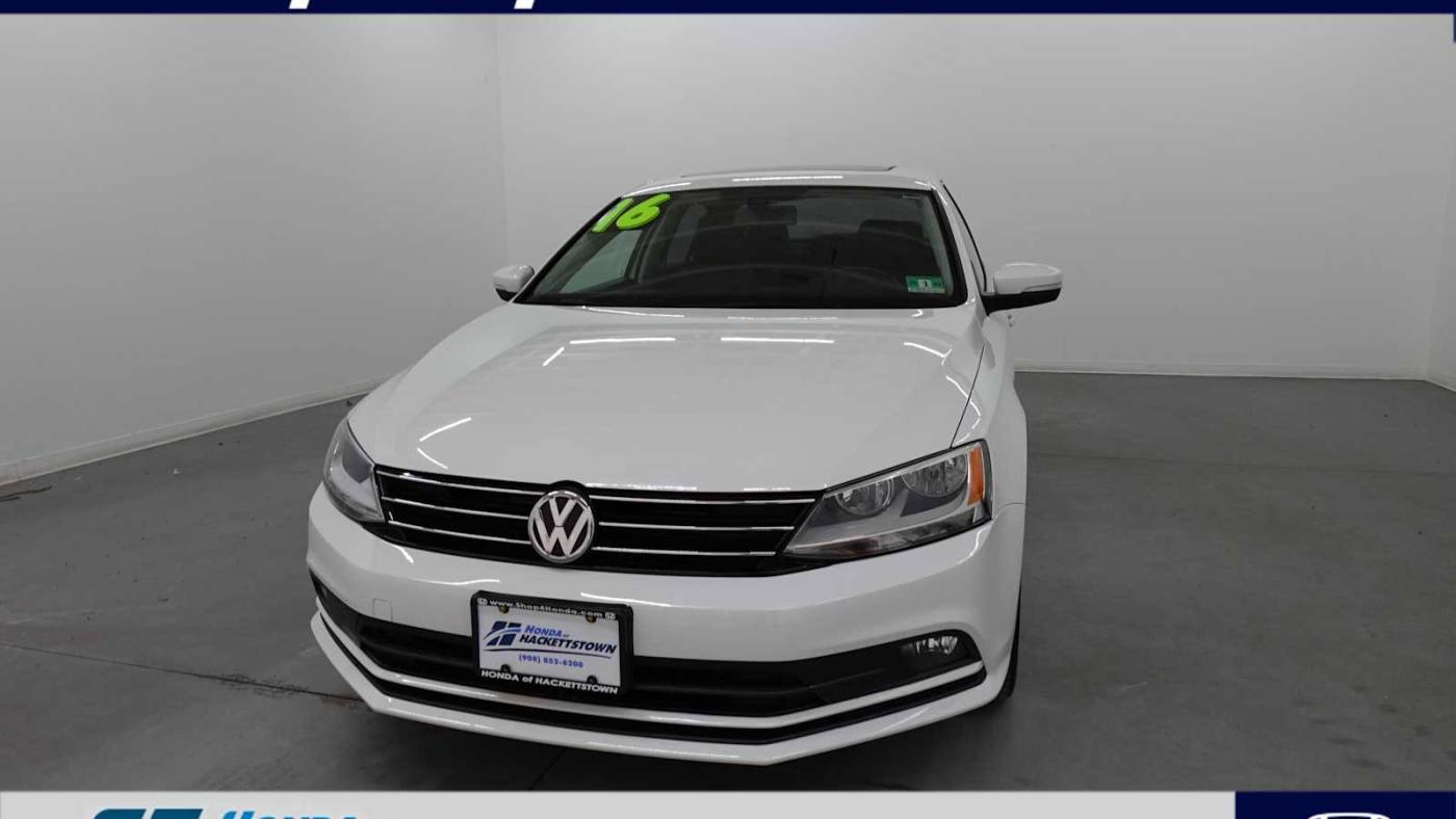 2016 Volkswagen Jetta 1.8T SEL — Sedan — 97,909 mi — Hackettstown, NJ