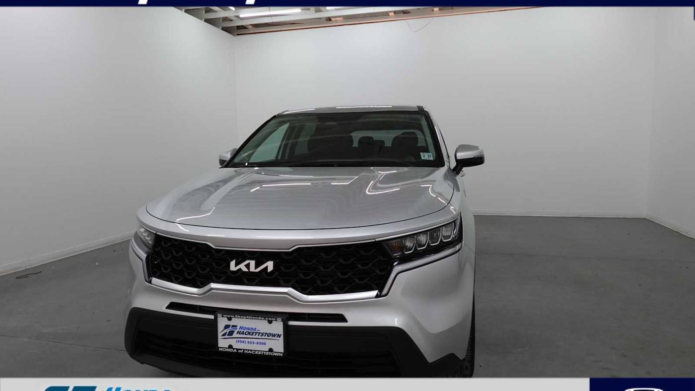 2022 Kia Sorento LX — SUV — 33,020 mi — Hackettstown, NJ