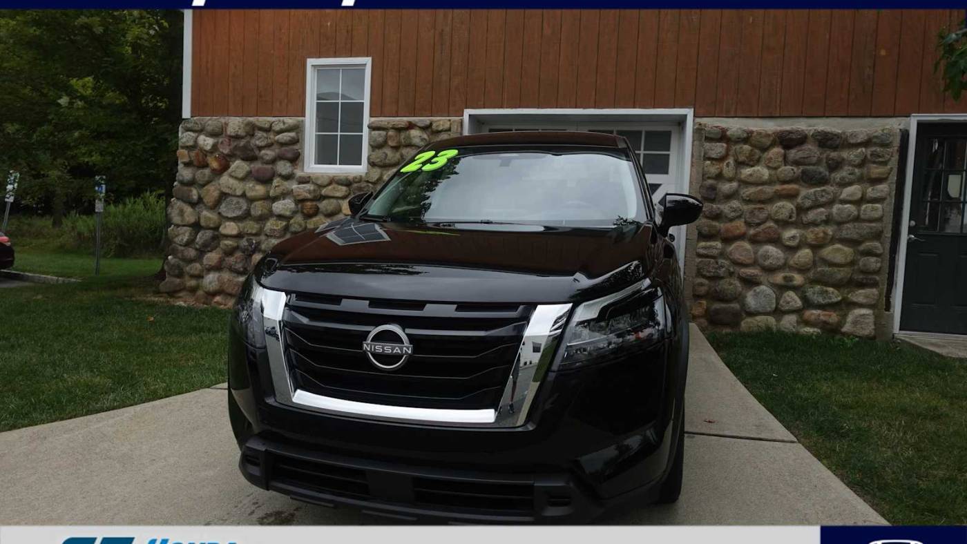 2023 Nissan Pathfinder S — SUV — 32,906 mi — Hackettstown, NJ