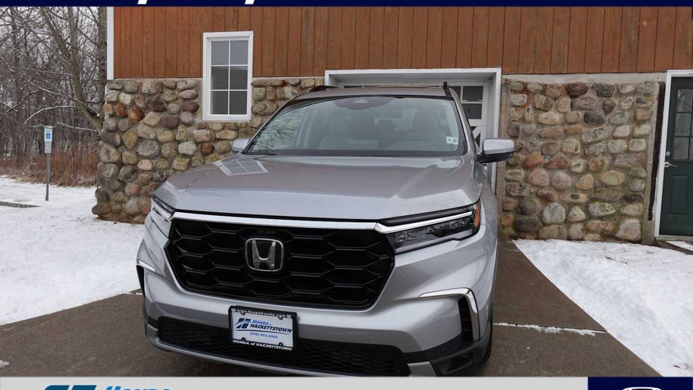 2023 Honda Pilot Touring — SUV — 13,003 mi — Hackettstown, NJ