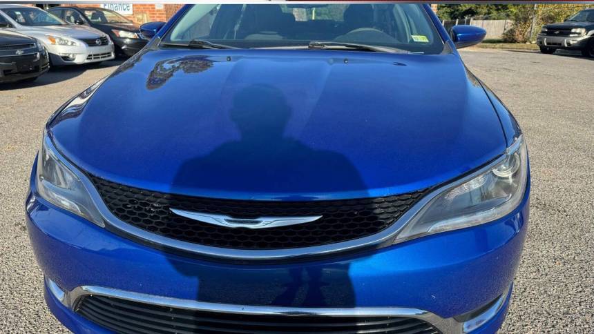 2015 Chrysler 200 Limited — Sedan — 115,313 mi — Portsmouth, VA