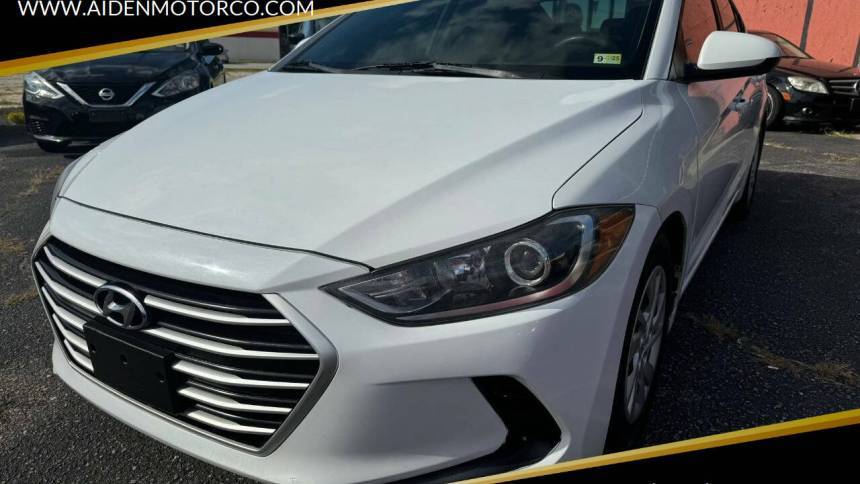 2017 Hyundai Elantra SE — Sedan — 117,317 mi — Portsmouth, VA