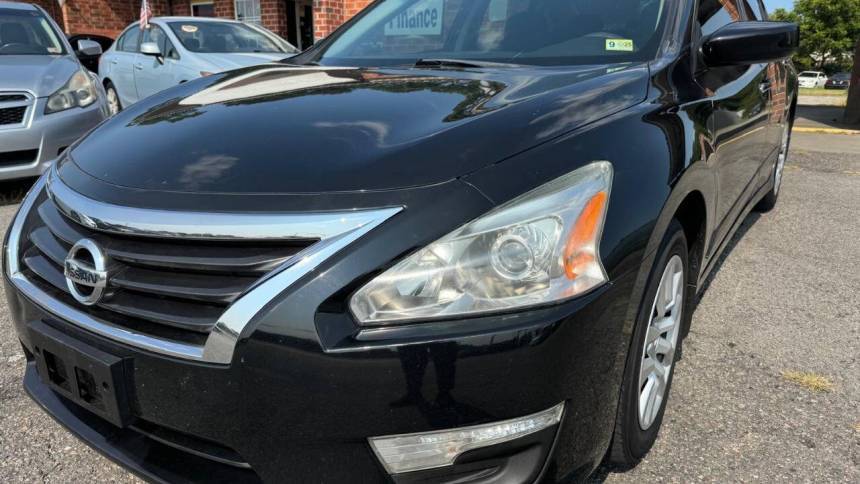 2015 Nissan Altima 2.5 S — Sedan — 127,865 mi — Portsmouth, VA