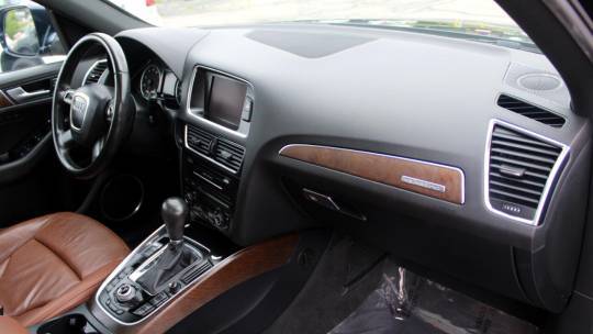 Audi Q5 2.0 Tdi Quattro - Mahindra First Choice