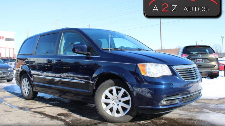 2013 Chrysler Town & Country Touring — Minivan — 146,328 mi — Indianapolis, IN