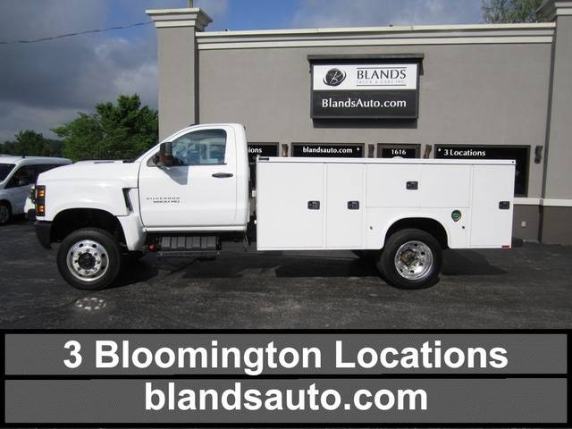 2022 Chevrolet Silverado MD LT — Chassis Cab Truck — 50,144 mi — Bloomington, IN