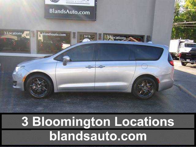 2019 Chrysler Pacifica Touring Plus — Minivan — 80,919 mi — Bloomington, IN