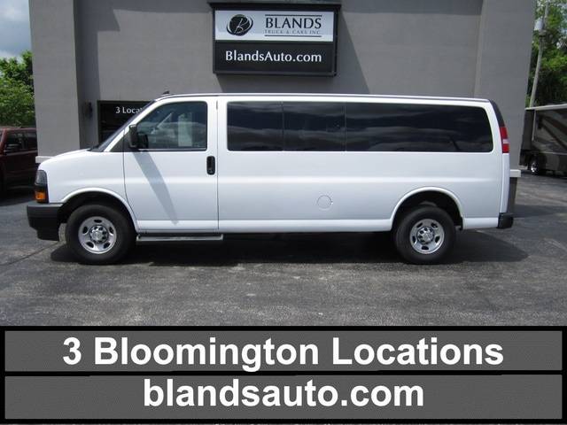 2023 Chevrolet Express Passenger LS — Passenger Van — 30,936 mi — Bloomington, IN