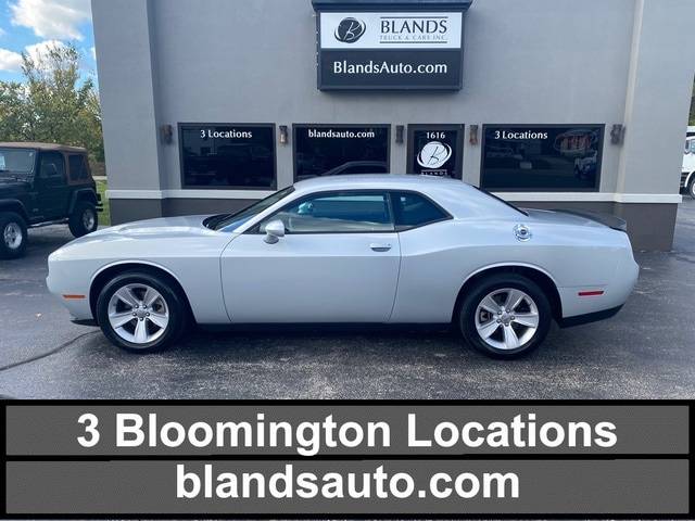 2023 Dodge Challenger SXT — Coupe — 53,557 mi — Bloomington, IN