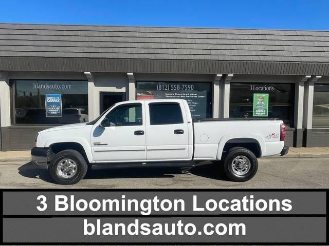 2004 Chevrolet Silverado 2500 WT — Pickup Truck — 165,065 mi — Bloomington, IN